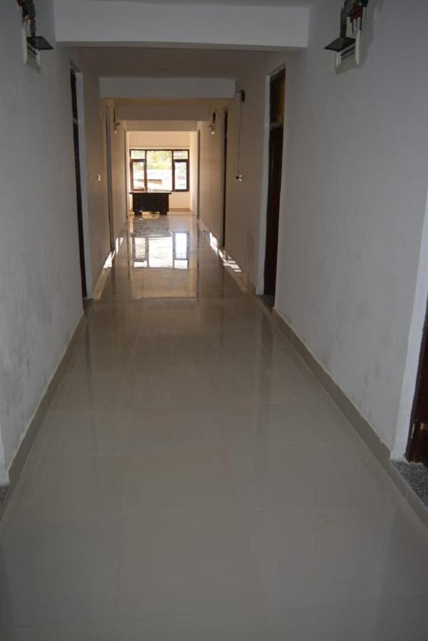 Nice One Palace Srīnagar 外观 照片